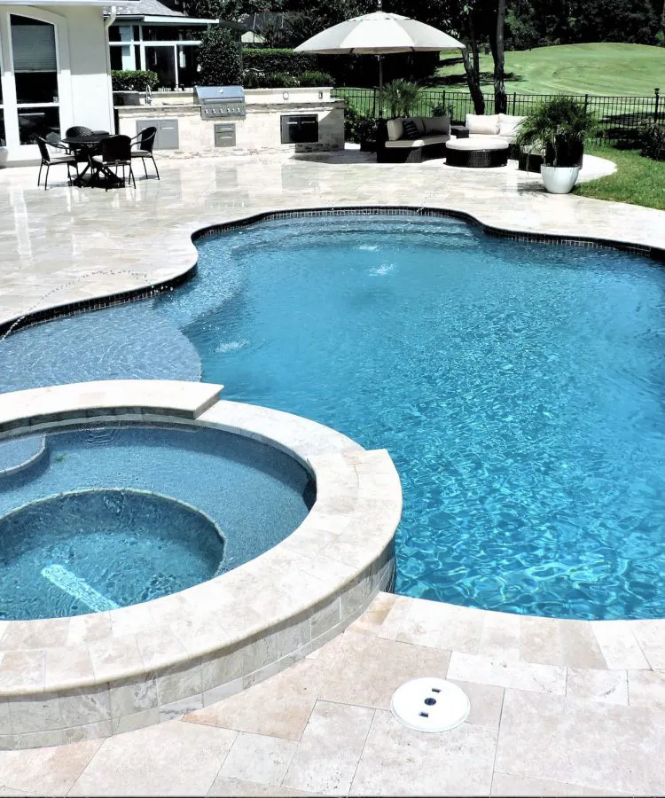 Swimming Pool with Spa - Kerry Martin Pools