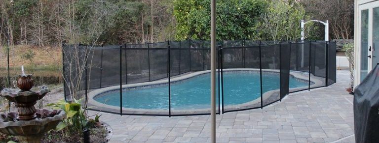 Freefrom pool with netting - Kerry Martin Pools